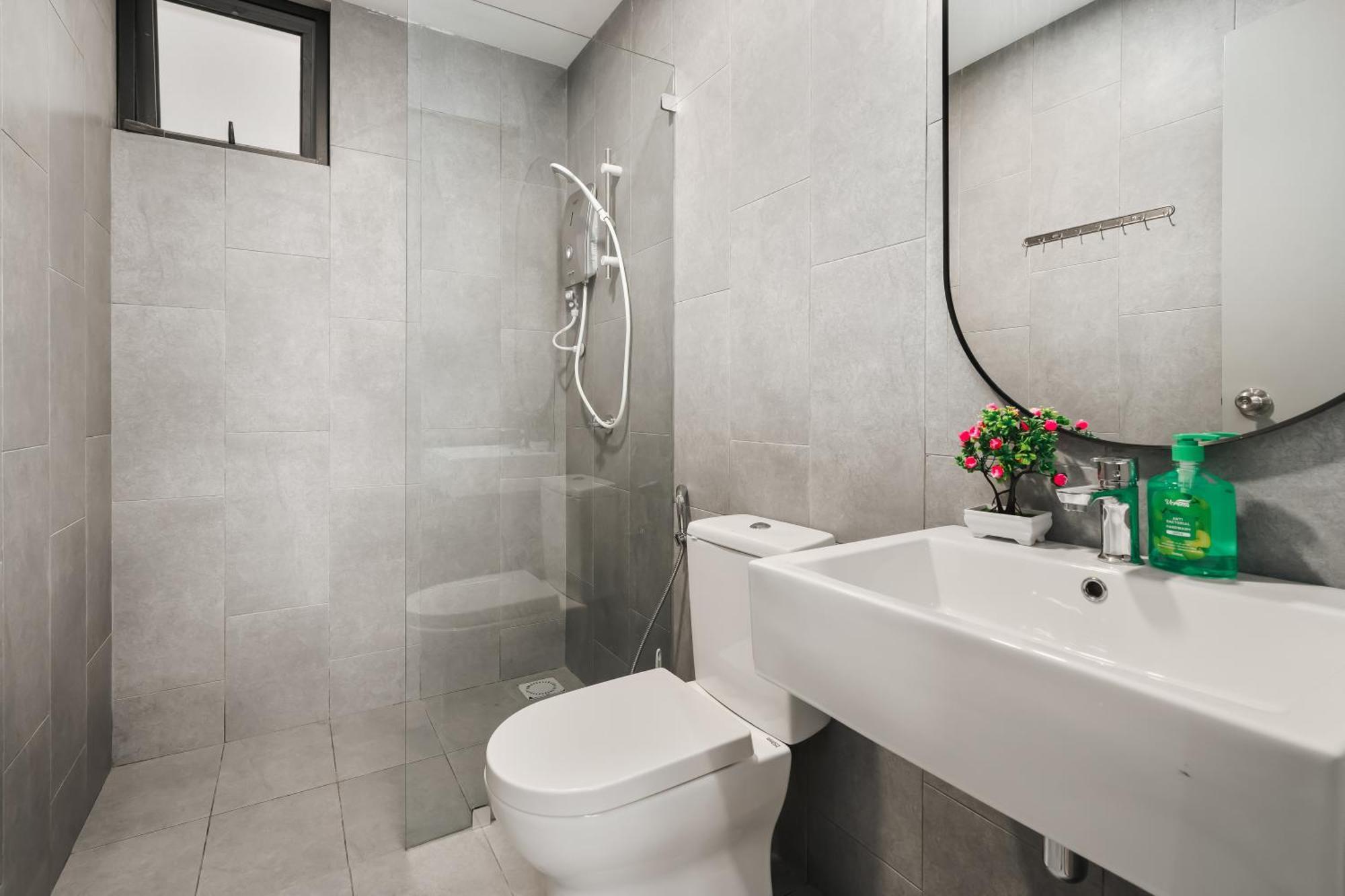 4br Cozy Mvertica Near Mrt By Rumabnb Pangsapuri *
